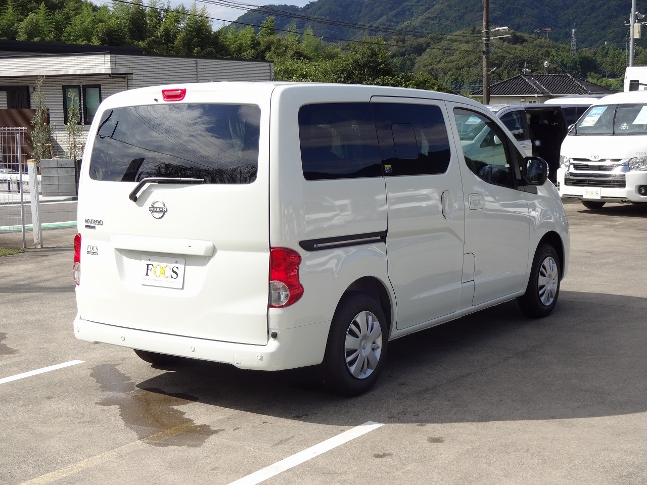 キャンピングカー バンコン NV200ﾊﾞﾈｯﾄ FOCS ﾙｿ 新車即納