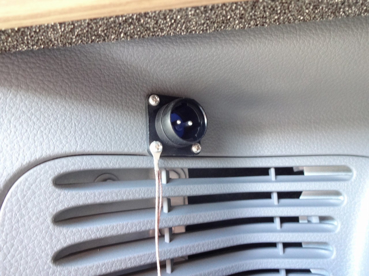 キャンピングカー バンコン NV200ﾊﾞﾈｯﾄ FOCS ﾙｿ 新車即納