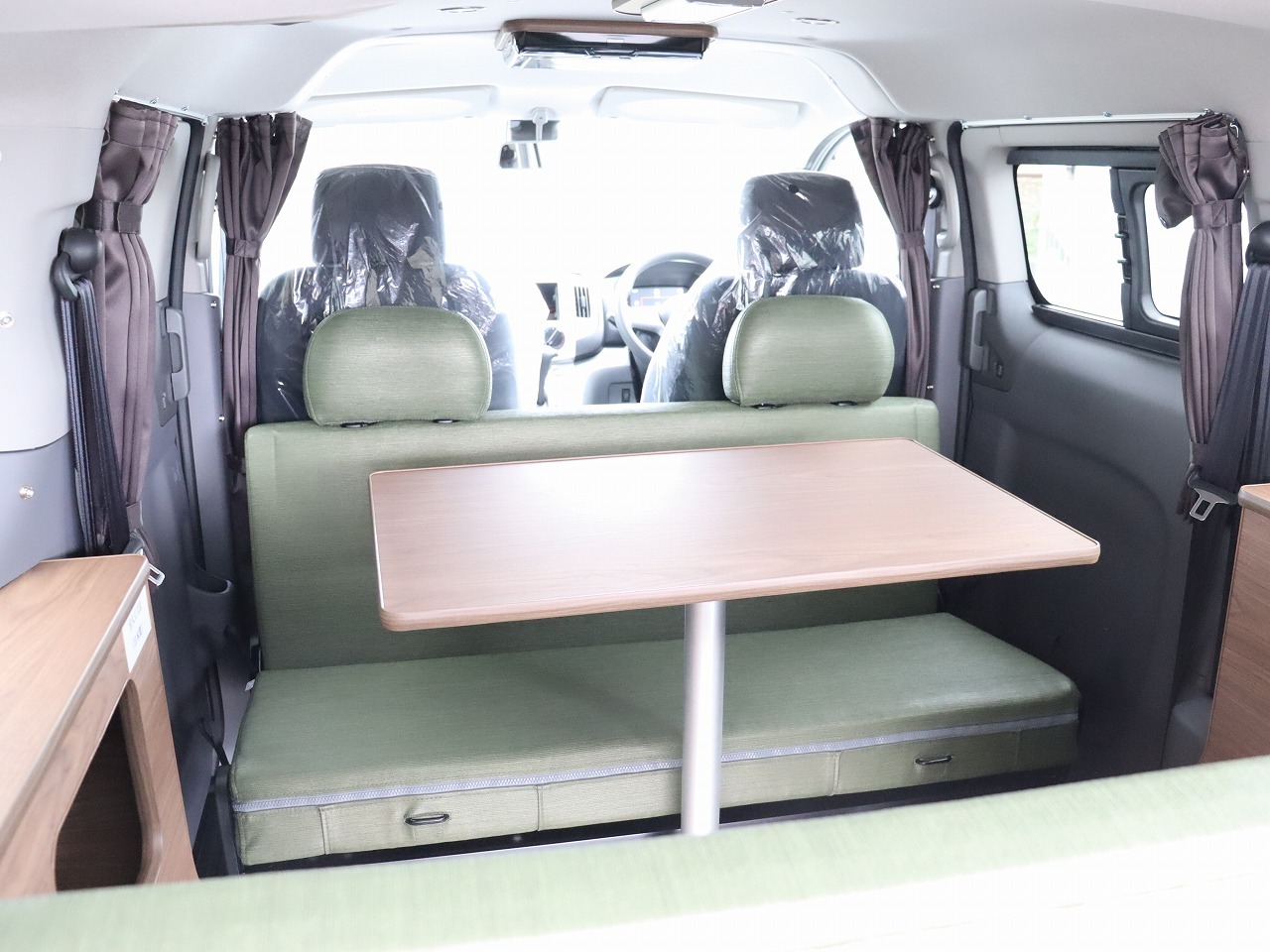 キャンピングカー バンコン NV200ﾊﾞﾈｯﾄ FOCS ﾙｿ FFﾋｰﾀｰ