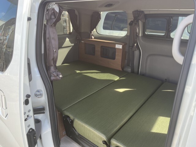 キャンピングカー バンコン NV200ﾊﾞﾈｯﾄ FOCS Luz ﾙｿ 新車即納