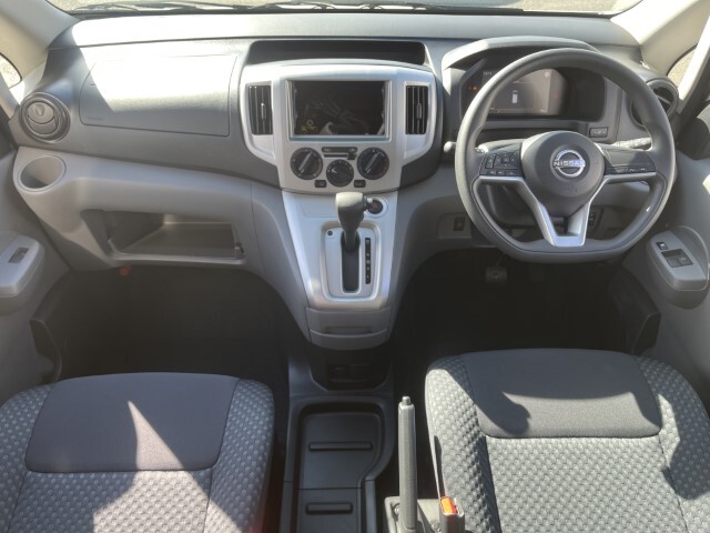 キャンピングカー バンコン NV200ﾊﾞﾈｯﾄ FOCS Luz ﾙｿ 新車即納