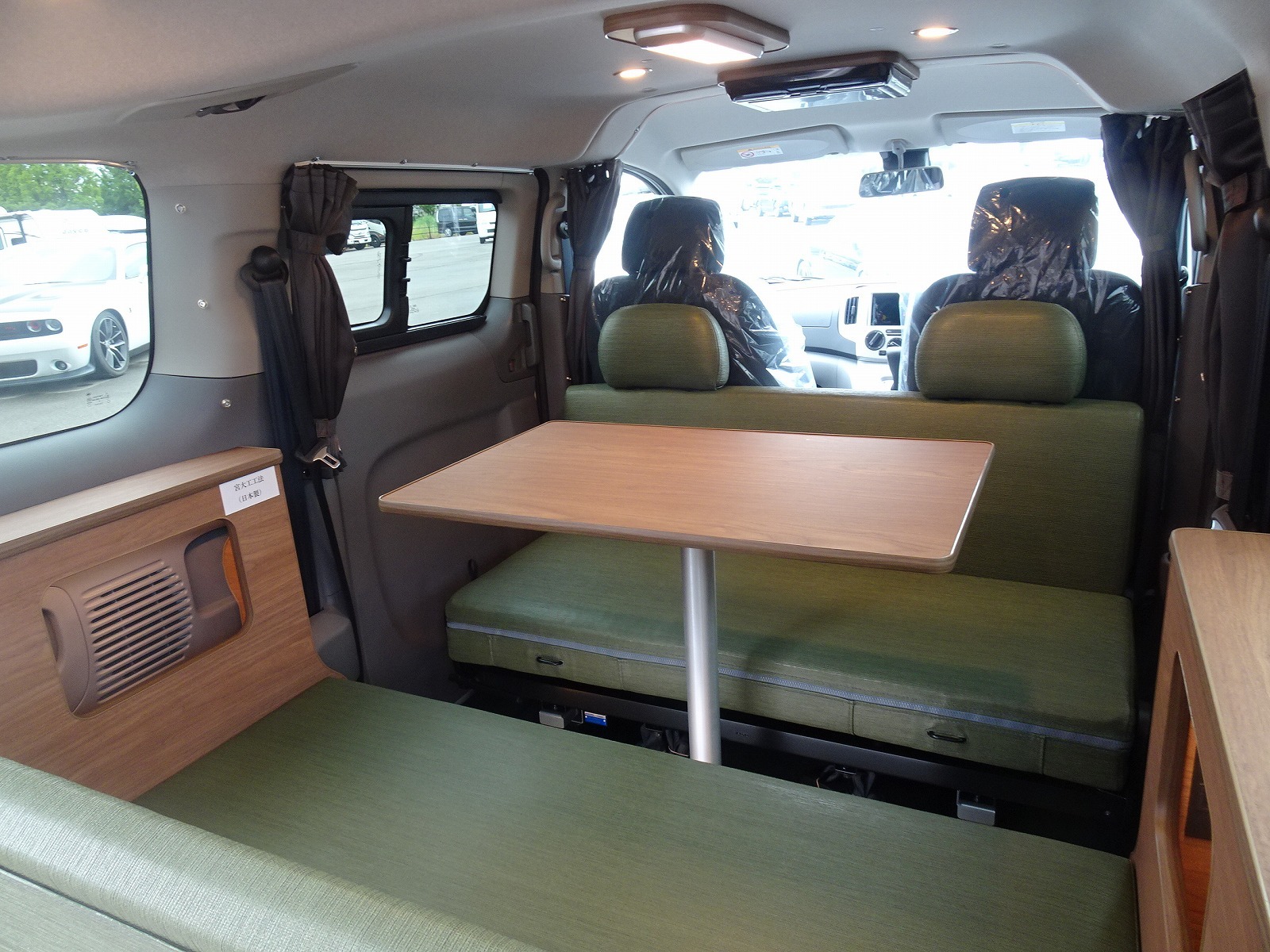 キャンピングカー バンコン NV200ﾊﾞﾈｯﾄ FOCS Luz ﾙｿ FF 新車