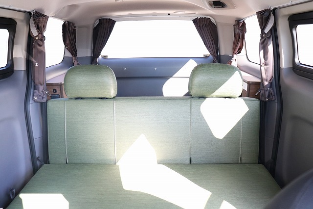 キャンピングカー バンコン NV200ﾊﾞﾈｯﾄ FOCS Luz ﾙｿ 新車即納