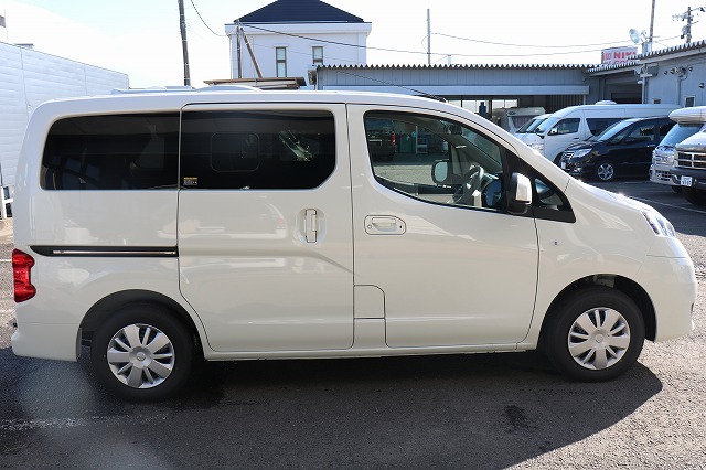 キャンピングカー バンコン NV200ﾊﾞﾈｯﾄ FOCS Luz ﾙｿ 新車即納