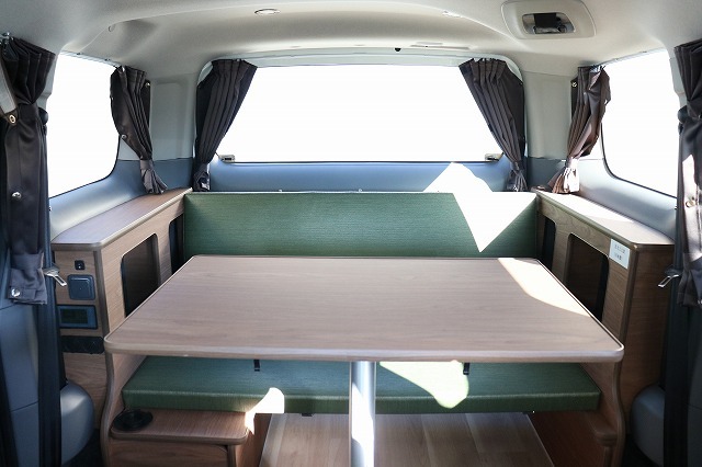 キャンピングカー バンコン NV200ﾊﾞﾈｯﾄ FOCS Luz ﾙｿ 新車即納