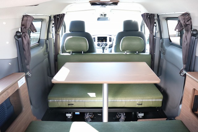 キャンピングカー バンコン NV200ﾊﾞﾈｯﾄ FOCS Luz ﾙｿ 新車即納