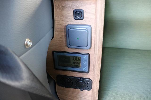 キャンピングカー バンコン NV200ﾊﾞﾈｯﾄ FOCS Luz ﾙｿ 新車即納