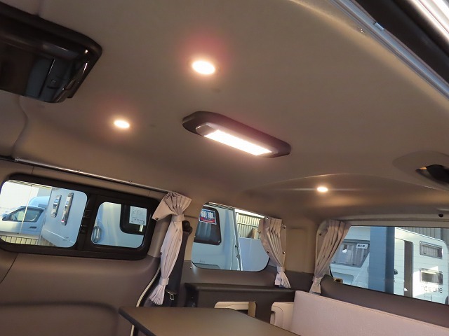 キャンピングカー バンコン NV200ﾊﾞﾈｯﾄ FOCS ﾙｿ 新車即納車