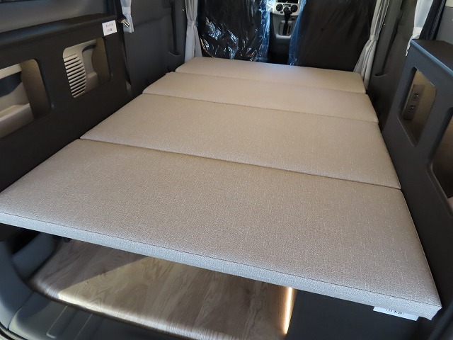 キャンピングカー バンコン NV200ﾊﾞﾈｯﾄ FOCS ﾙｿ 新車即納車