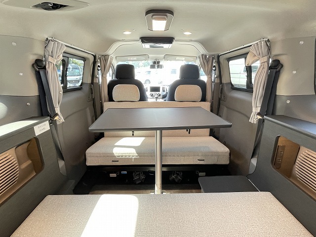 キャンピングカー バンコン NV200ﾊﾞﾈｯﾄ　FOCS Luz ﾙｿ　新車即納