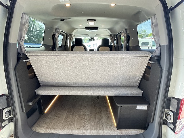 キャンピングカー バンコン NV200ﾊﾞﾈｯﾄ　FOCS Luz ﾙｿ　新車即納