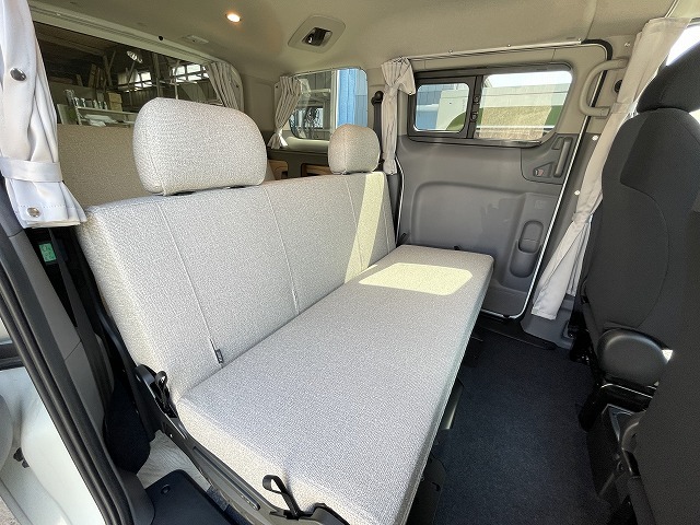 キャンピングカー バンコン NV200ﾊﾞﾈｯﾄ　FOCS Luz ﾙｿ　新車即納