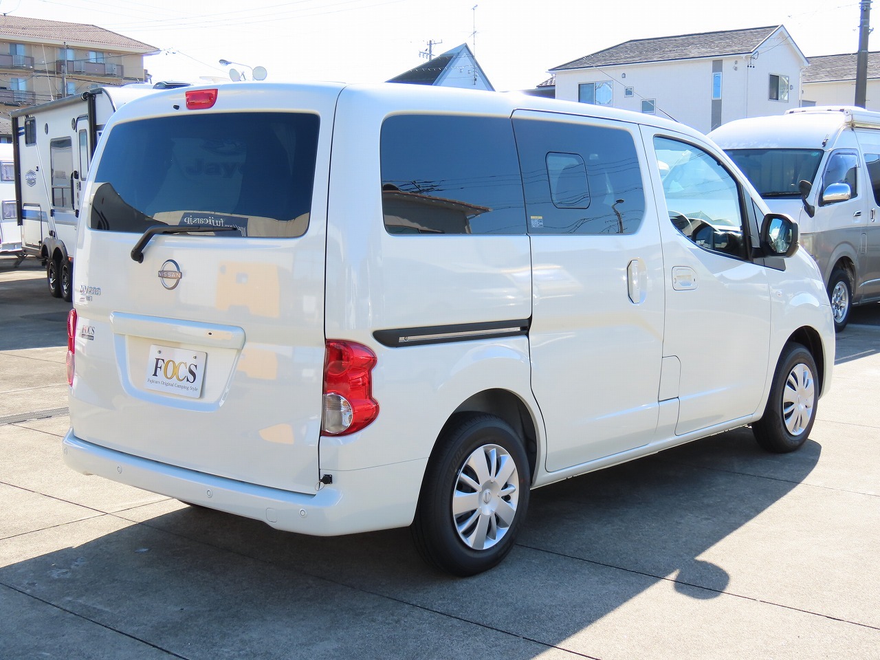 キャンピングカー バンコン NV200ﾊﾞﾈｯﾄ FOCS ﾙｿ 新車展示車