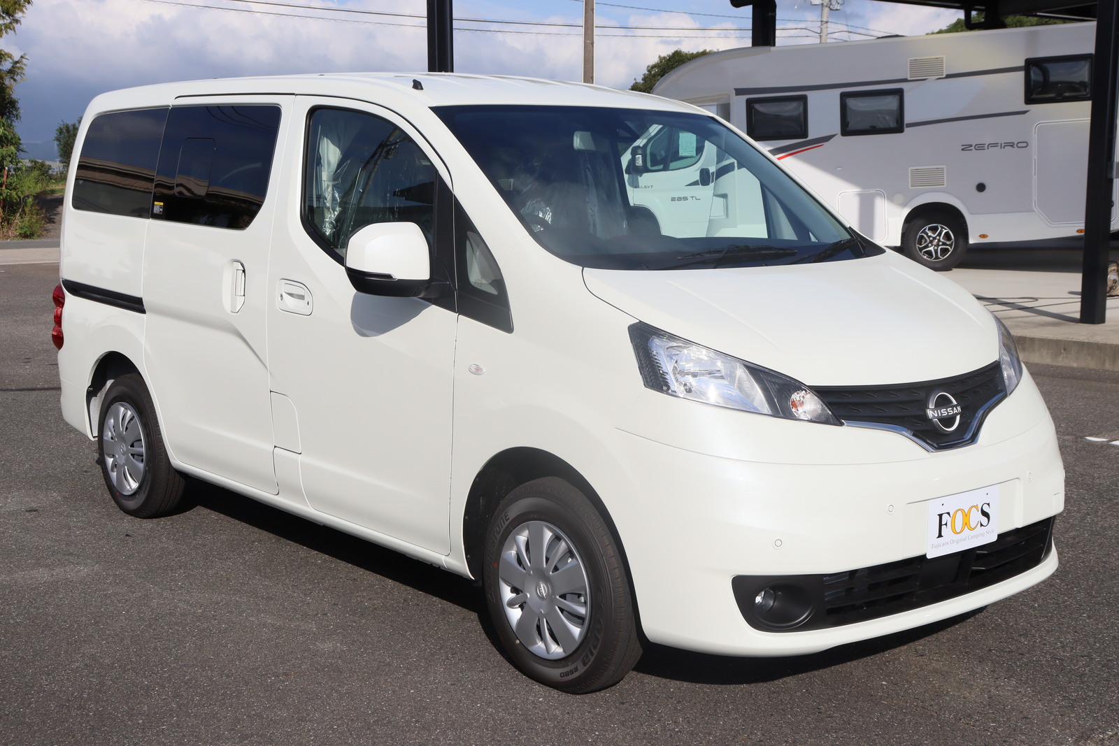キャンピングカー バンコン NV200ﾊﾞﾈｯﾄ FOCS Luz ﾙｿ 新車
