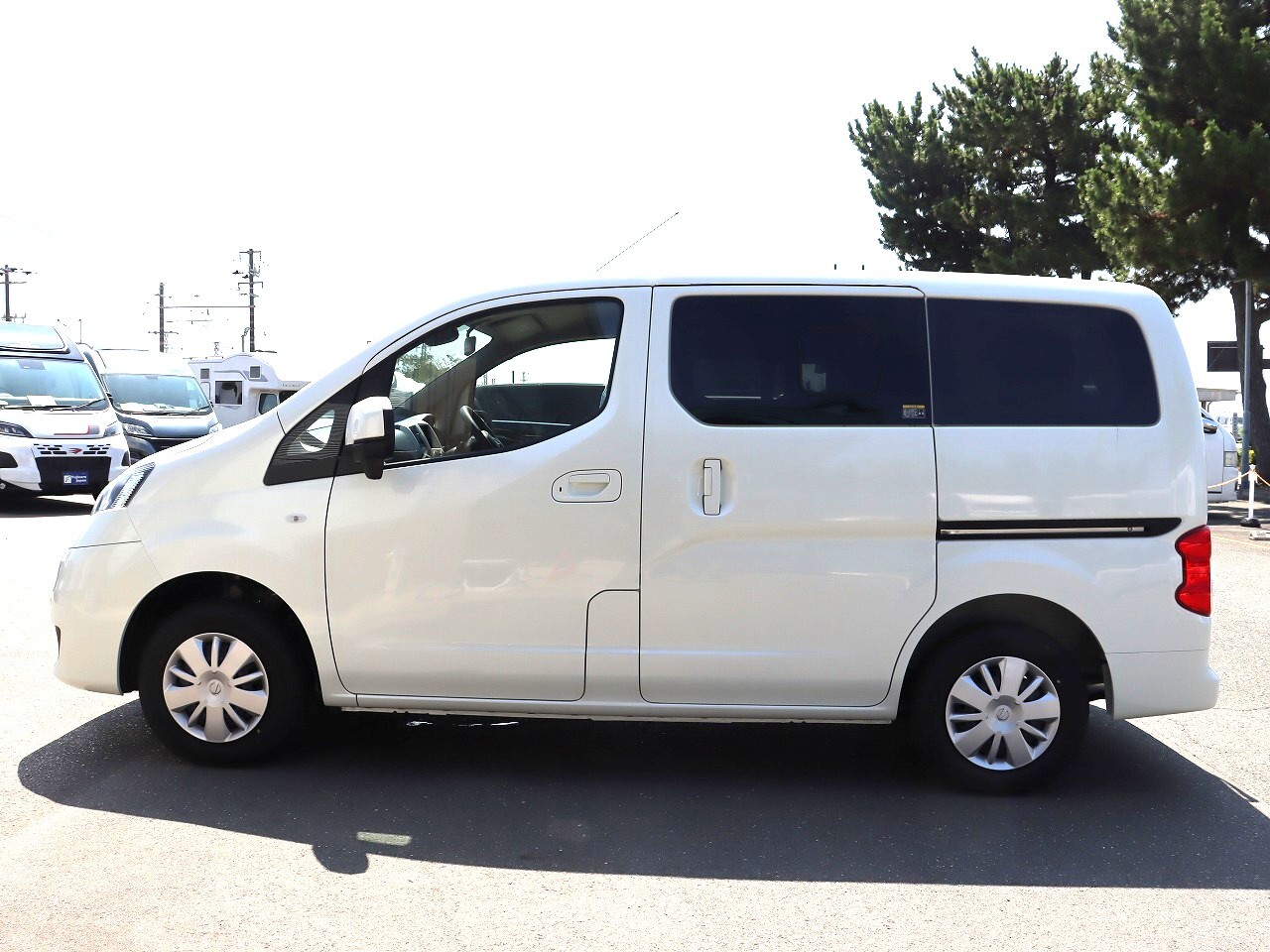 キャンピングカー バンコン NV200ﾊﾞﾈｯﾄ FOCS ﾙｿ DC12Vｸｰﾗｰ