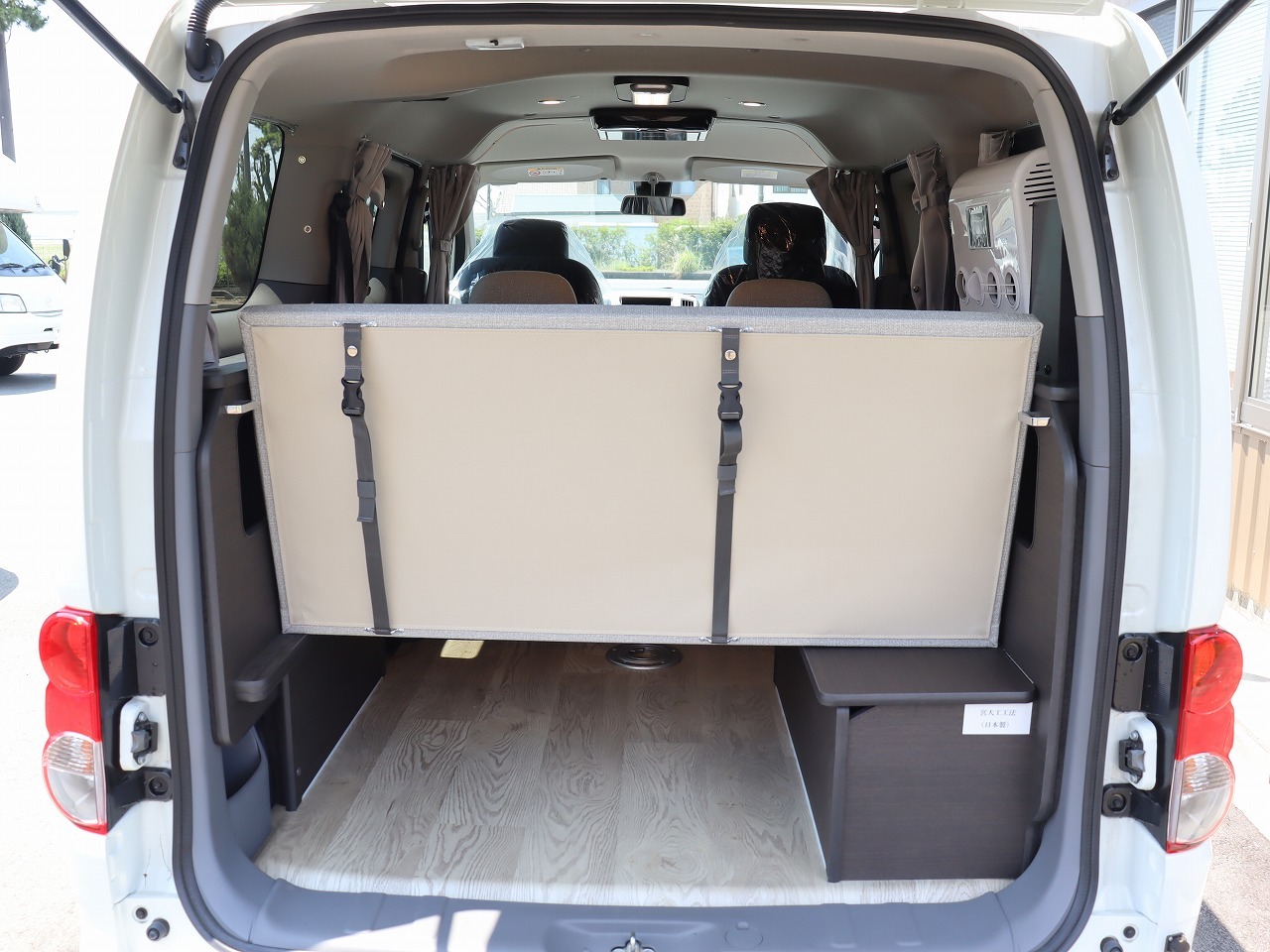 キャンピングカー バンコン NV200ﾊﾞﾈｯﾄ FOCS ﾙｿ DC12Vｸｰﾗｰ