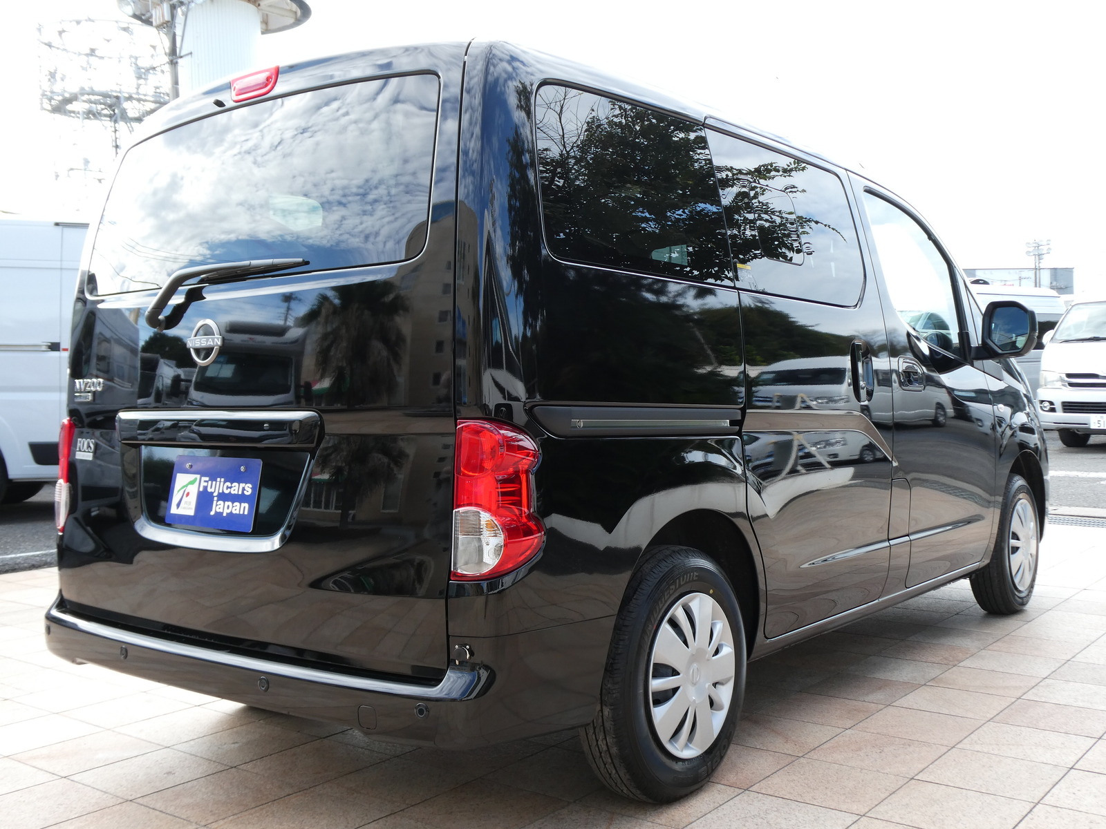 キャンピングカー バンコン FOCS Luz(ﾙｿ) 新車即納車