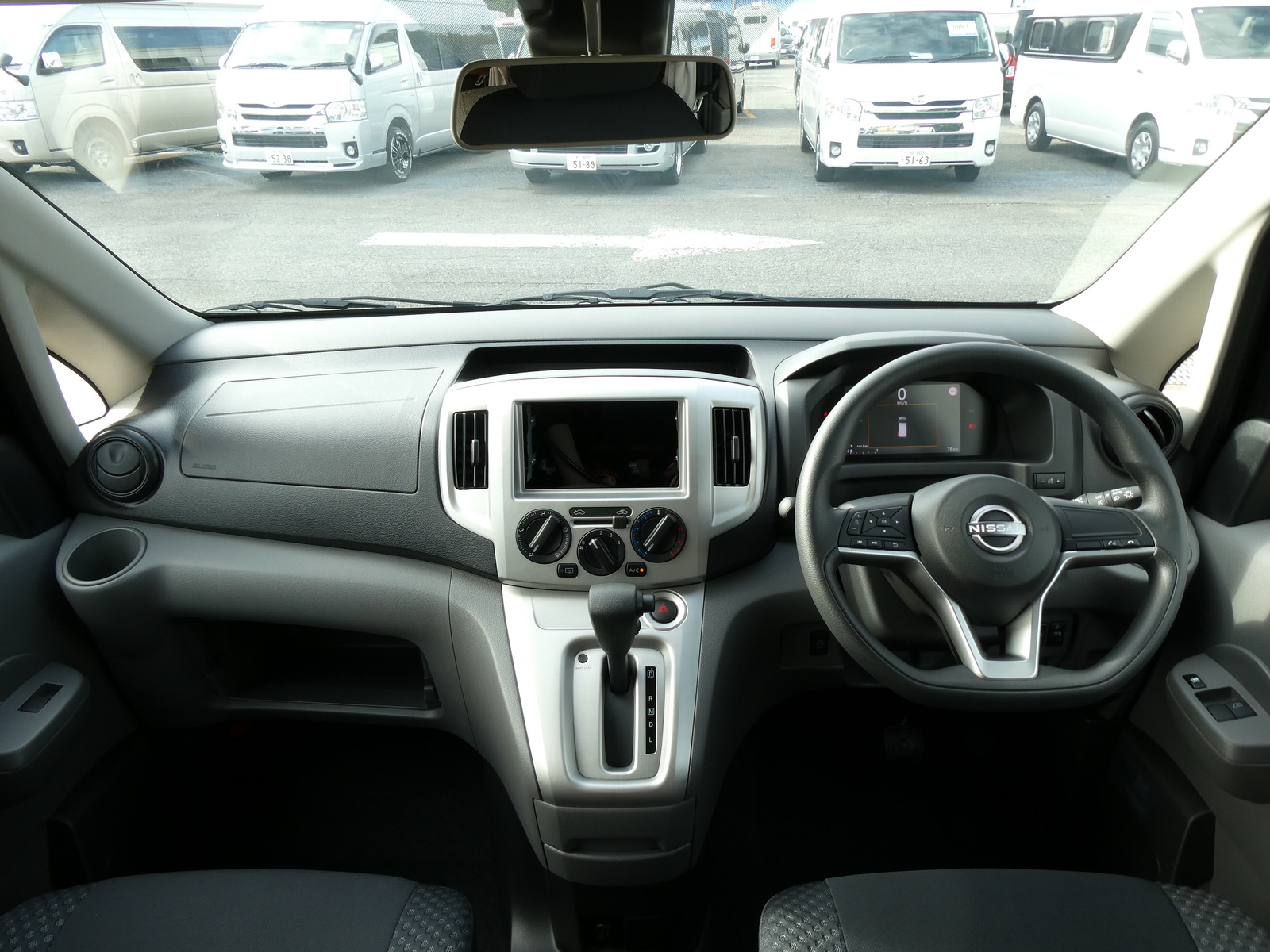 キャンピングカー バンコン FOCS Luz(ﾙｿ) 新車即納車