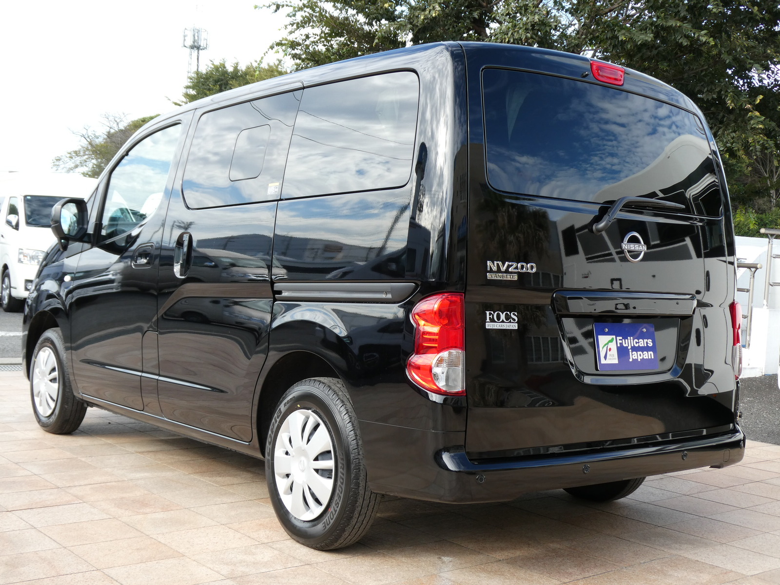 キャンピングカー バンコン FOCS Luz(ﾙｿ) 新車即納車