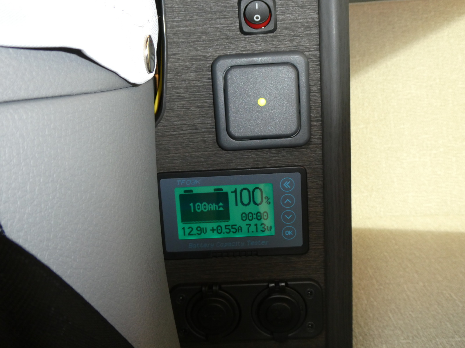 キャンピングカー バンコン FOCS Luz(ﾙｿ) 新車即納車