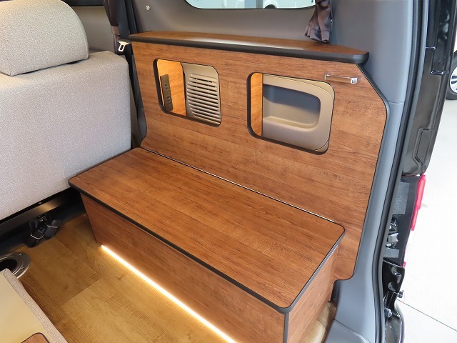 キャンピングカー バンコン NV200ﾊﾞﾈｯﾄFOCS　ﾙｿ　新車即納 