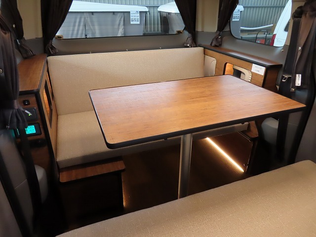 キャンピングカー バンコン NV200ﾊﾞﾈｯﾄFOCS　ﾙｿ　新車即納 