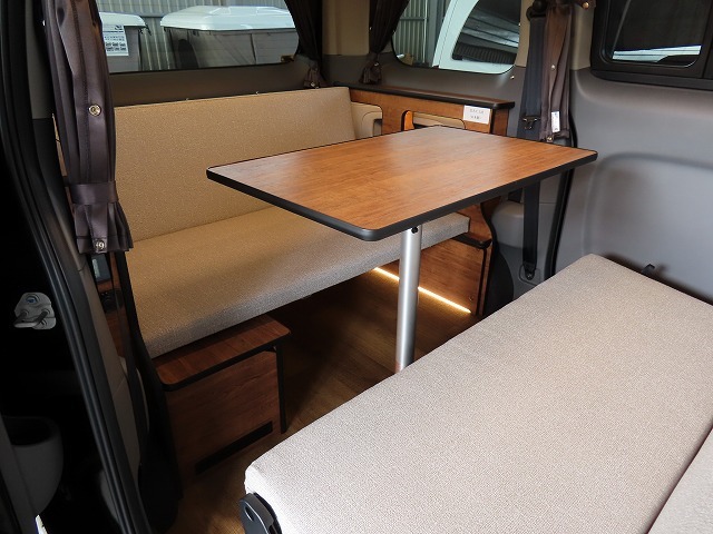 キャンピングカー バンコン NV200ﾊﾞﾈｯﾄFOCS　ﾙｿ　新車即納 