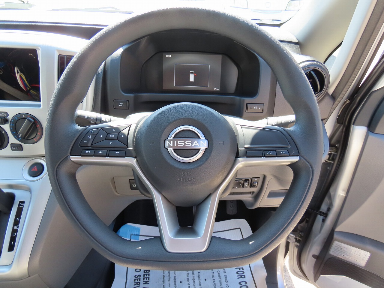 キャンピングカー バンコン NV200ﾊﾞﾈｯﾄ FOCS　Luz ﾙｿ 新車即納