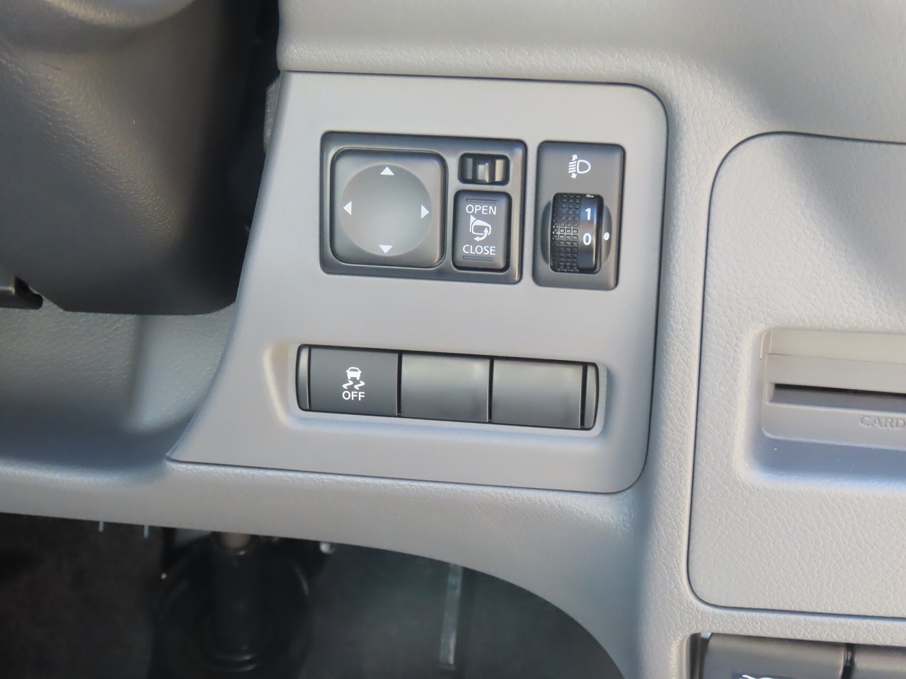 キャンピングカー バンコン NV200ﾊﾞﾈｯﾄ FOCS　Luz ﾙｿ 新車即納