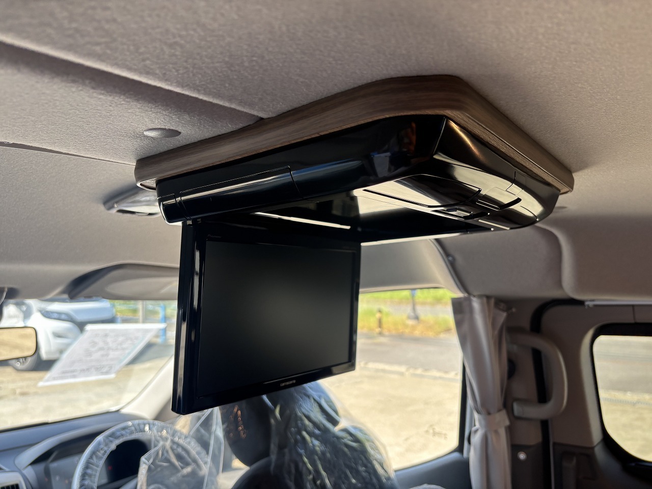 キャンピングカー バンコン NV200　ﾊﾞﾈｯﾄ　FOCS Luz ﾙｿ　新車即納車