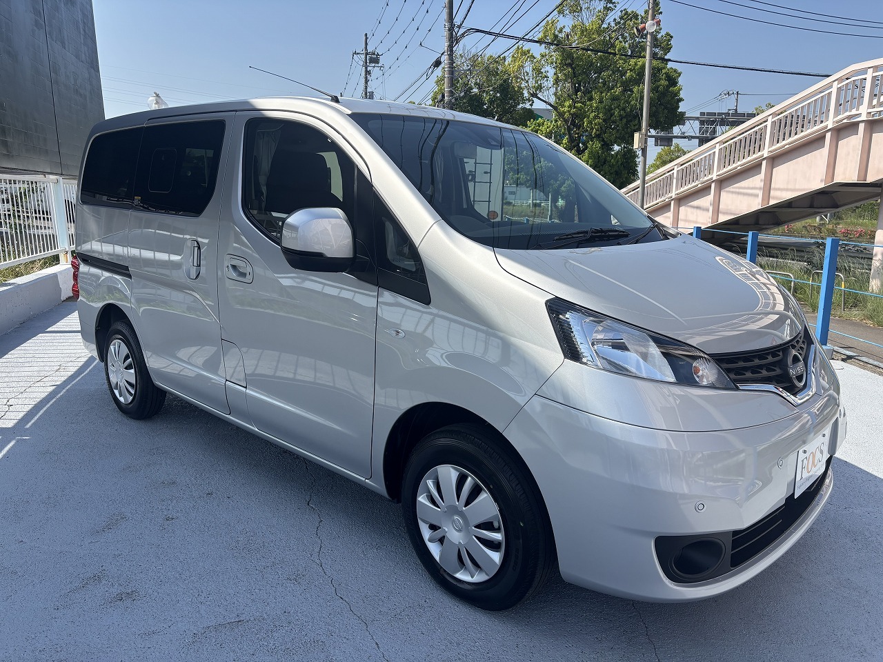 キャンピングカー バンコン NV200　ﾊﾞﾈｯﾄ　FOCS Luz ﾙｿ　新車即納車