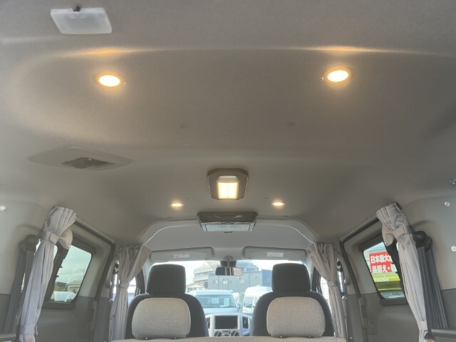 キャンピングカー バンコン NV200ﾊﾞﾈｯﾄ FOCS Luz ﾙｿ 新車即納