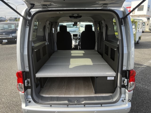 キャンピングカー バンコン NV200ﾊﾞﾈｯﾄ FOCS Luz ﾙｿ 新車即納