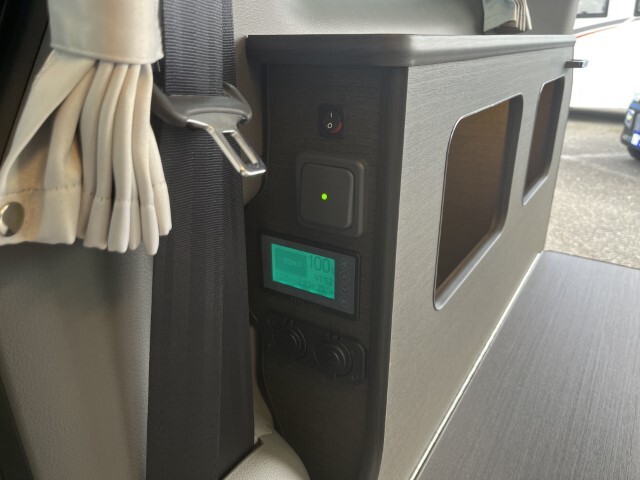 キャンピングカー バンコン NV200ﾊﾞﾈｯﾄ FOCS Luz ﾙｿ 新車即納