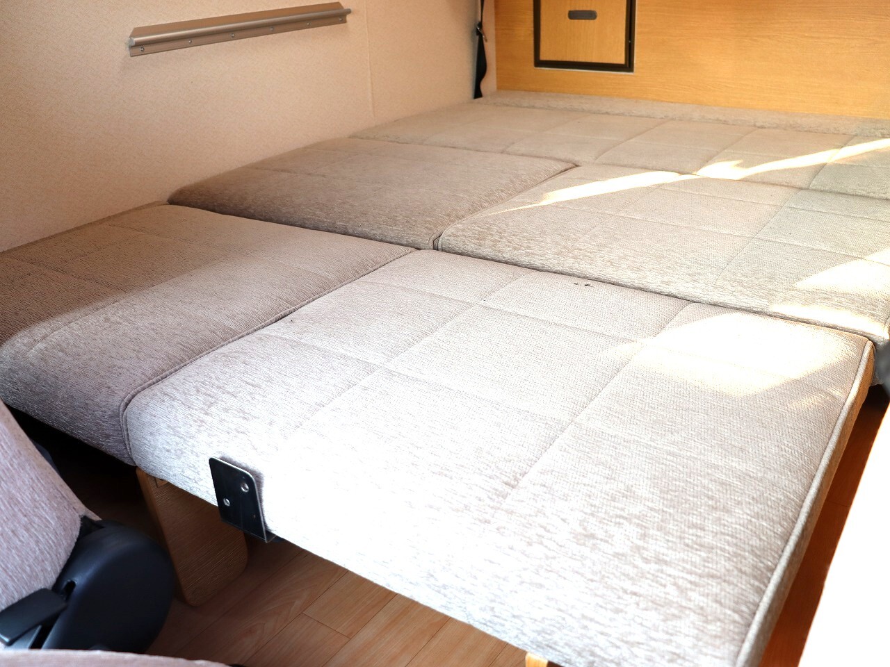 キャンピングカー 軽キャンパー ｽｸﾗﾑ ﾛｰﾀｽRV ﾏﾝﾎﾞｳJr 4WD ｵｰﾆﾝｸﾞ