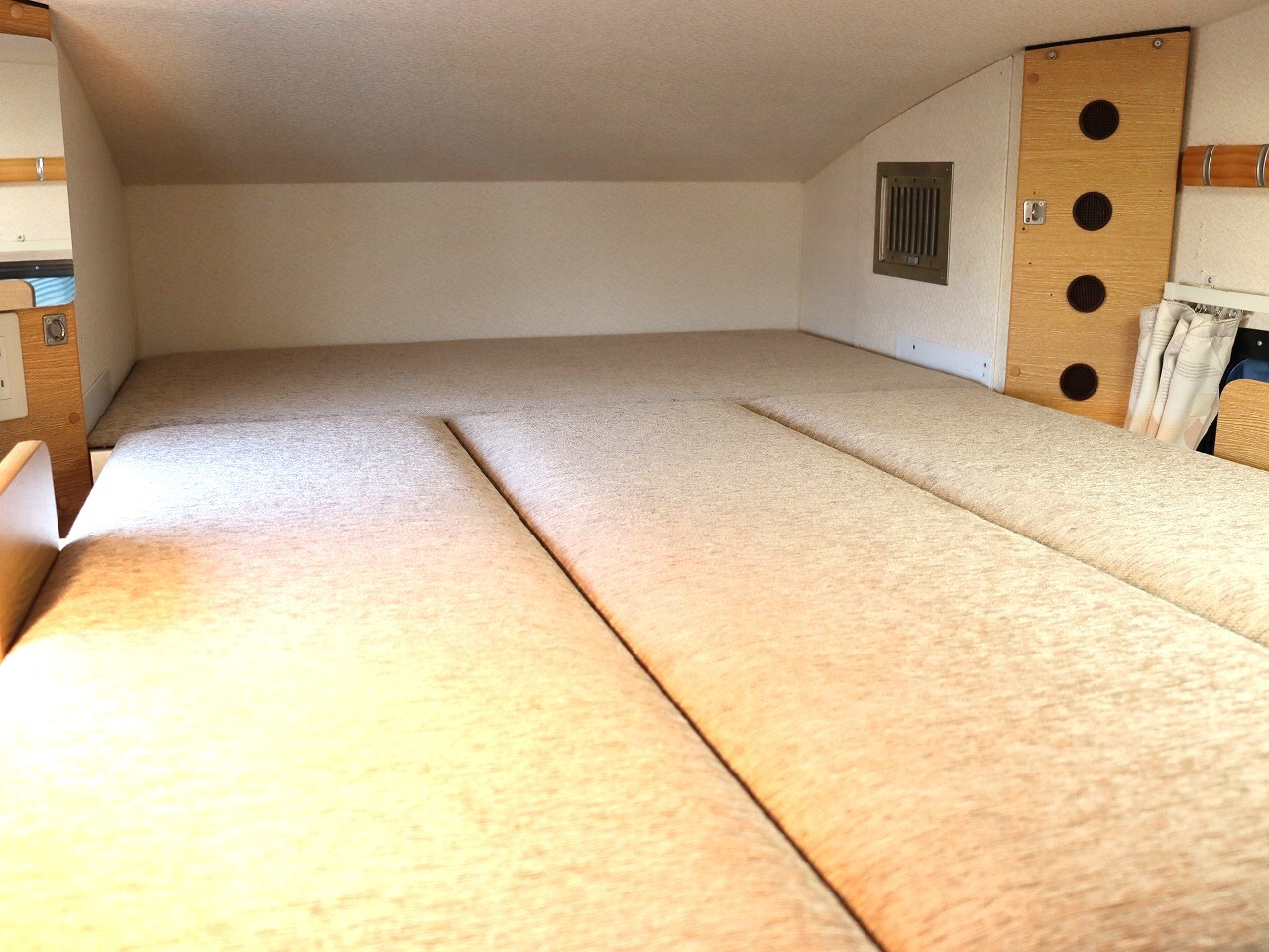 キャンピングカー 軽キャンパー ｽｸﾗﾑ ﾛｰﾀｽRV ﾏﾝﾎﾞｳJr 4WD ｵｰﾆﾝｸﾞ