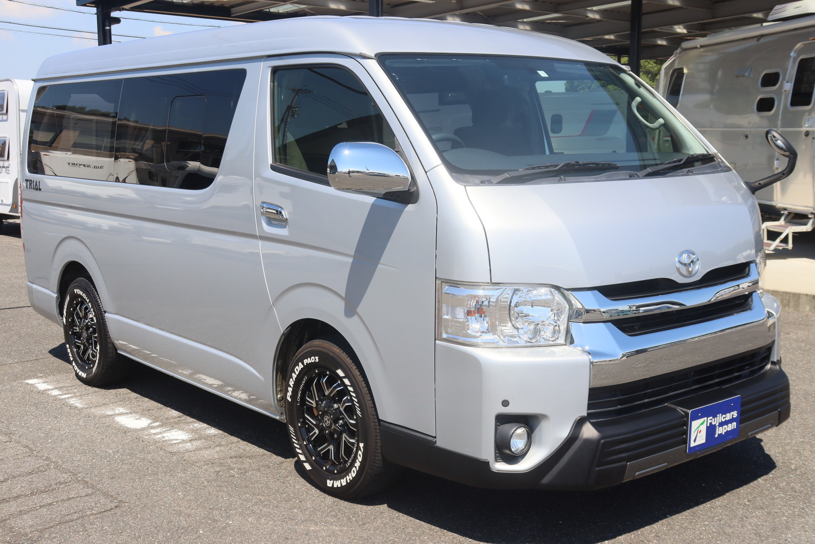 キャンピングカー バンコン ﾊｲｴｰｽ ﾅｯﾂRV ﾄﾗｲｱﾙ