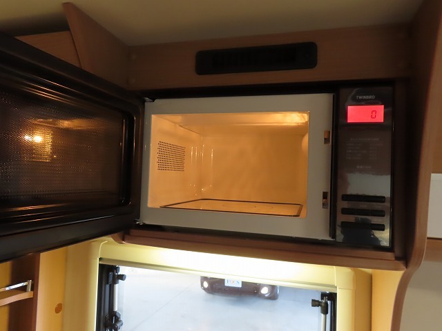 キャンピングカー キャブコン ｶﾑﾛｰﾄﾞﾌｼﾞｶｰｽﾞｼﾞｬﾊﾟﾝNova新車　4WD