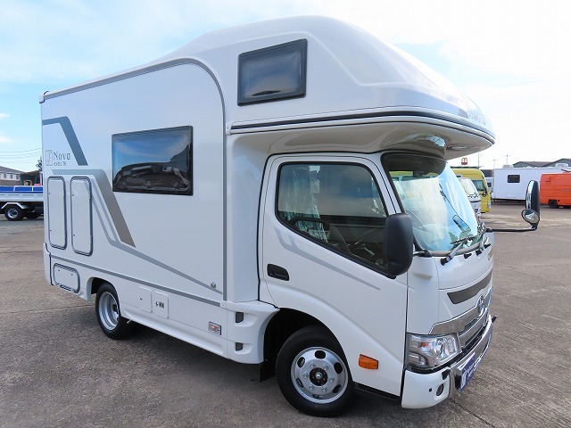 キャンピングカー キャブコン ｶﾑﾛｰﾄﾞﾌｼﾞｶｰｽﾞｼﾞｬﾊﾟﾝNova新車　4WD