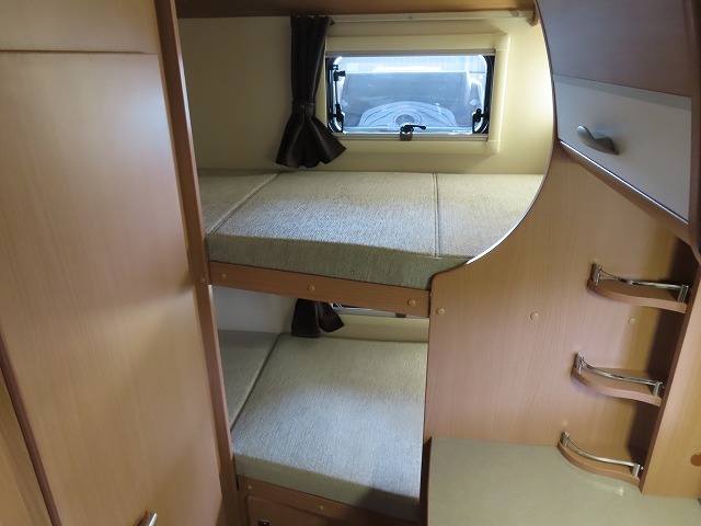 キャンピングカー キャブコン ｶﾑﾛｰﾄﾞﾌｼﾞｶｰｽﾞｼﾞｬﾊﾟﾝNova新車　4WD