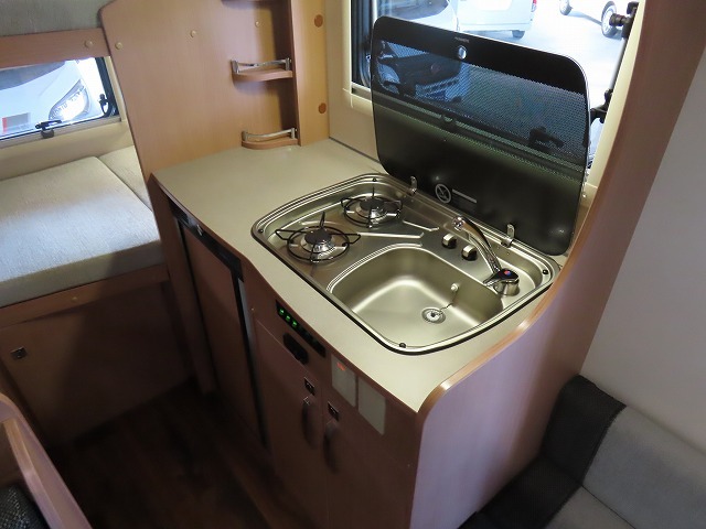 キャンピングカー キャブコン ｶﾑﾛｰﾄﾞﾌｼﾞｶｰｽﾞｼﾞｬﾊﾟﾝNova新車　4WD