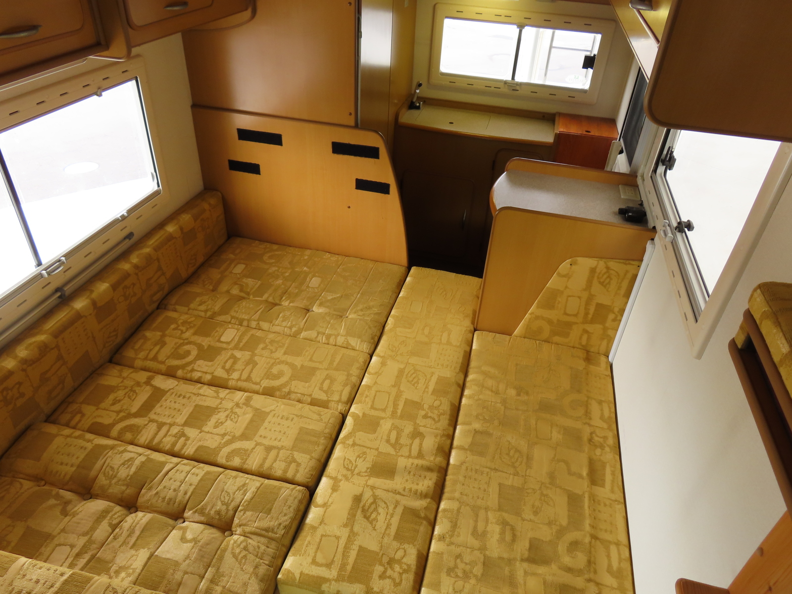 キャンピングカー キャブコン ﾗｲﾄｴｰｽ ﾊﾞﾝﾃｯｸ ｱﾄﾑ現状販売 MT4WD