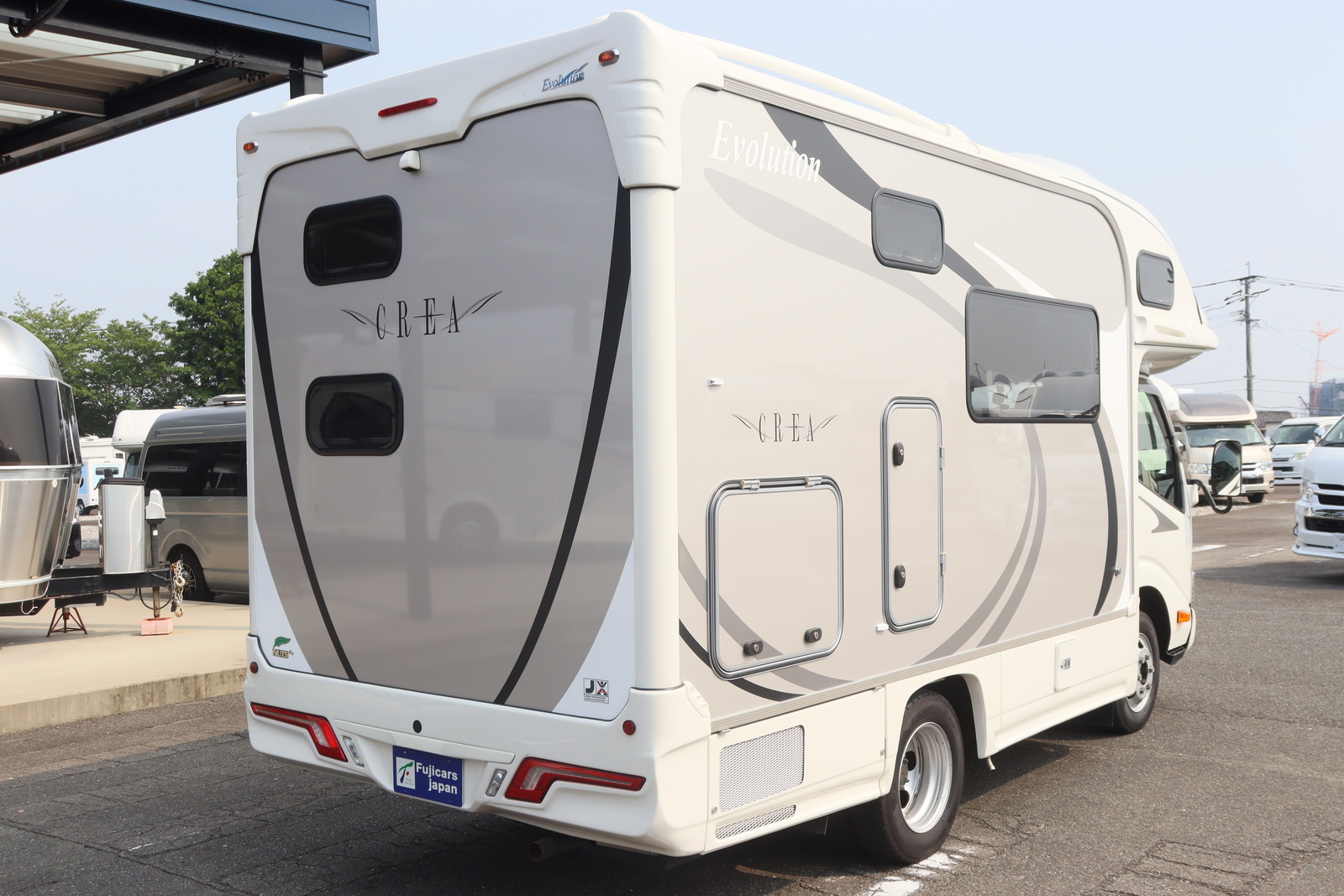 キャンピングカー キャブコン ｶﾑﾛｰﾄﾞ ﾅｯﾂRV ｸﾚｱ5.3Wｴﾎﾞﾘｭｰｼｮﾝ