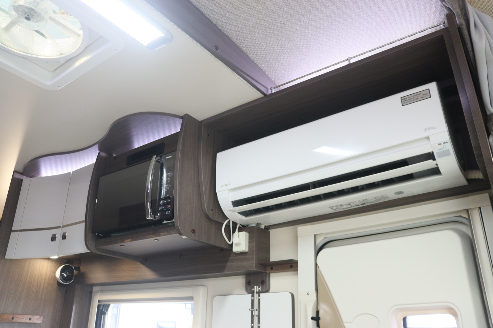 キャンピングカー キャブコン ｶﾑﾛｰﾄﾞ ﾅｯﾂRV ｸﾚｱ5.3Wｴﾎﾞﾘｭｰｼｮﾝ