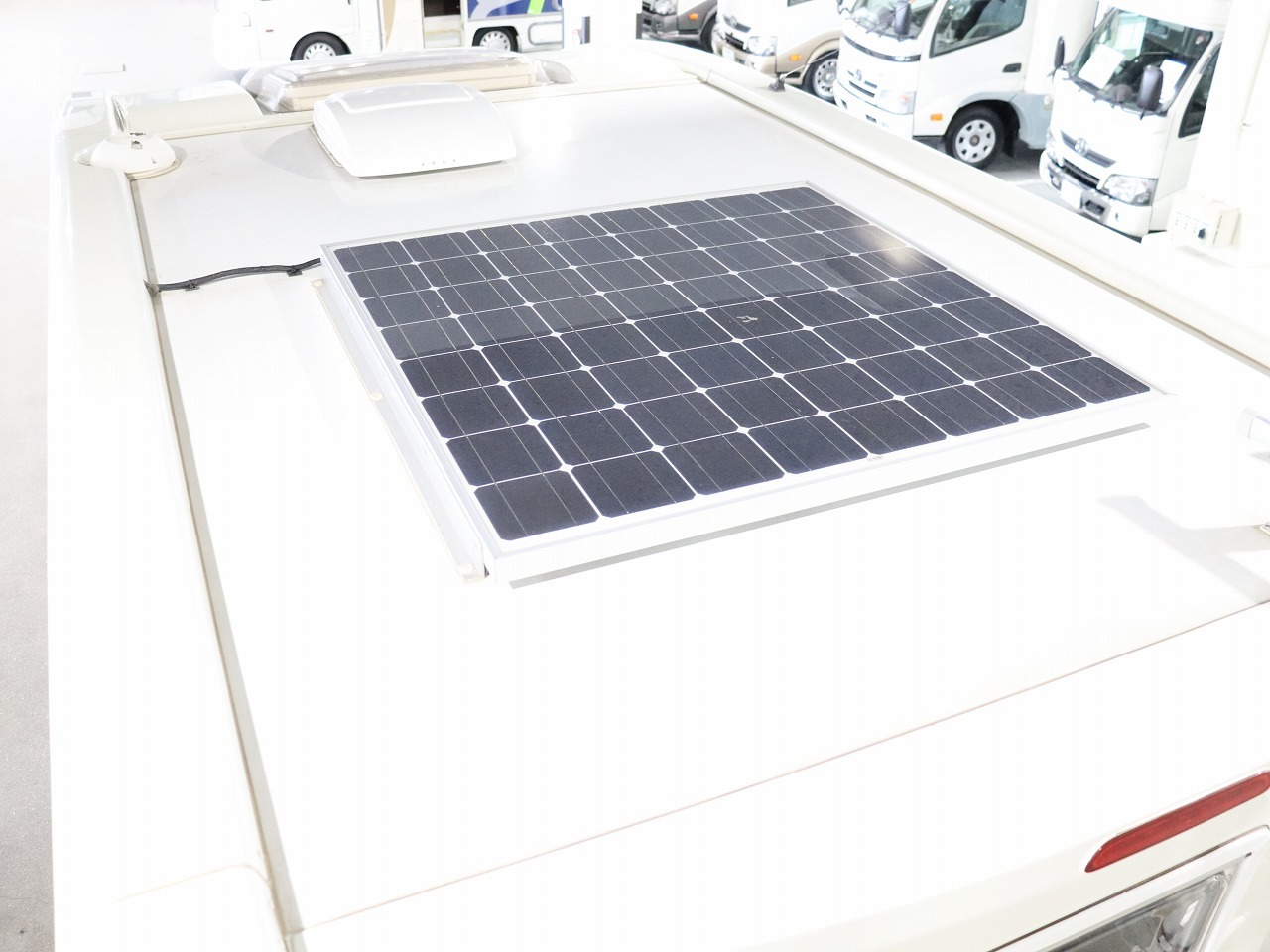 キャンピングカー キャブコン ﾊｲｴｰｽ ｱﾈｯｸｽ ﾘﾊﾞﾃｨNS 4WD　FF