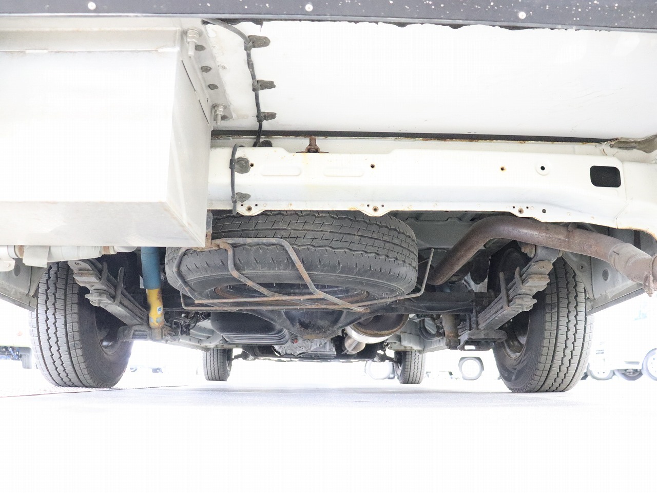 キャンピングカー キャブコン ﾊｲｴｰｽ ｱﾈｯｸｽ ﾘﾊﾞﾃｨNS 4WD　FF