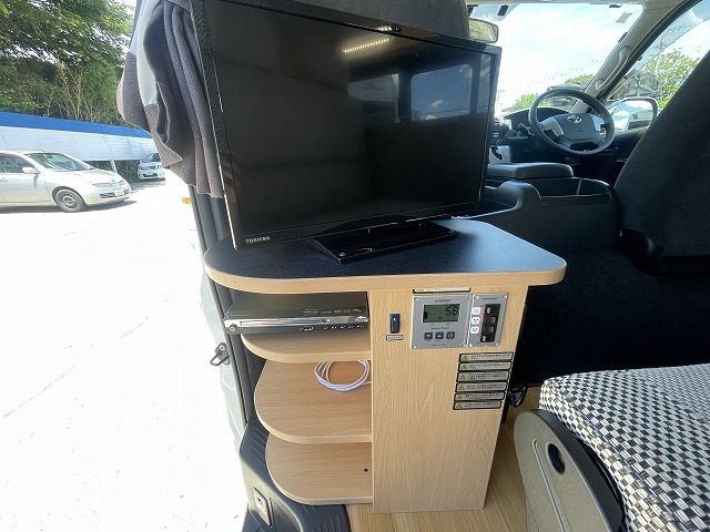 キャンピングカー バンコン ﾊｲｴｰｽ ﾅｯﾂRV ﾌｧﾐﾓ ﾀｲﾌﾟA 1ｵｰﾅｰ