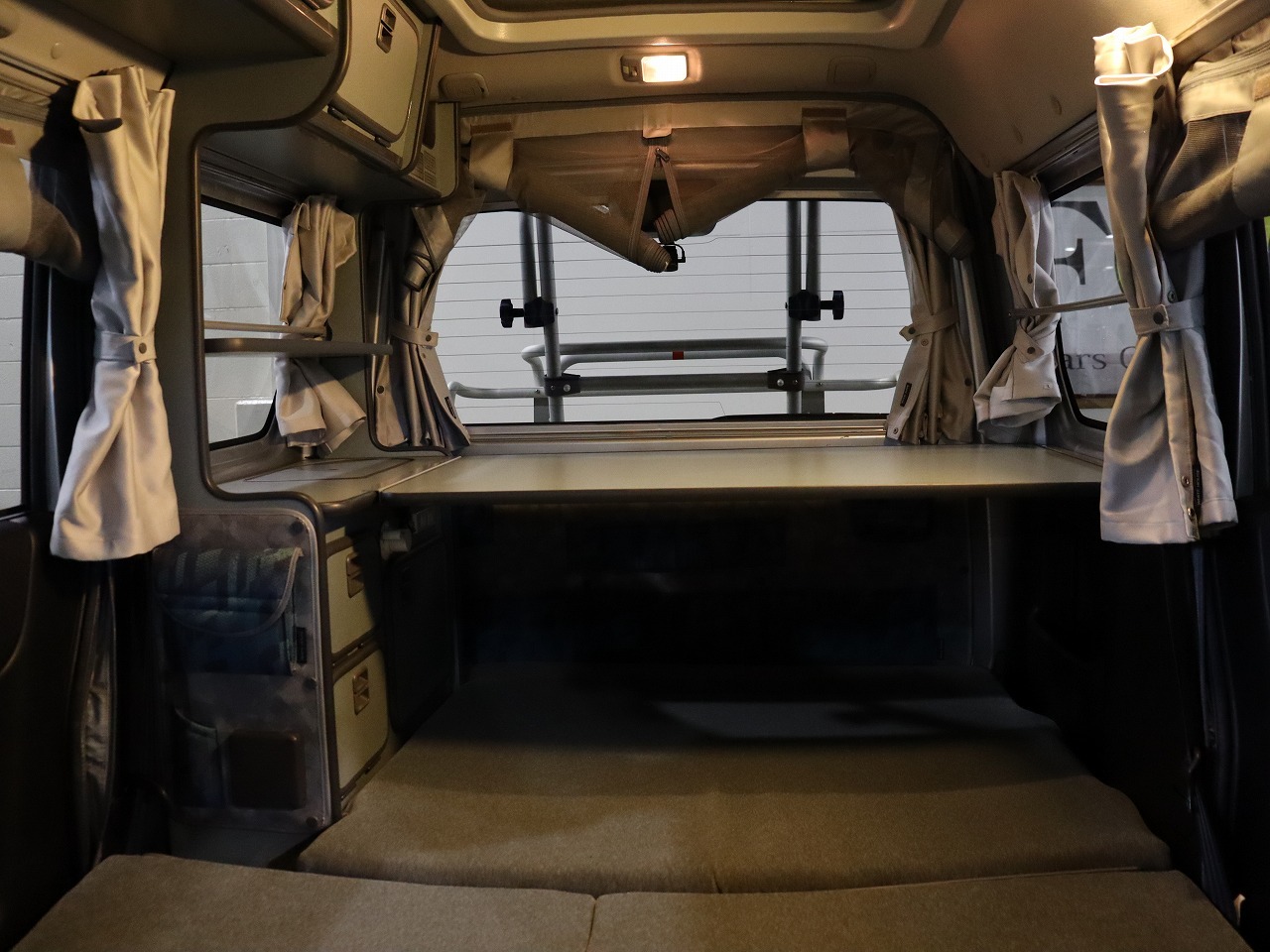 キャンピングカー 軽キャンパー ﾊﾞﾓｽ ﾎﾜｲﾄﾊｳｽ ﾏｲﾎﾞｯｸｽ 4WD　ｵｰﾆﾝｸﾞ