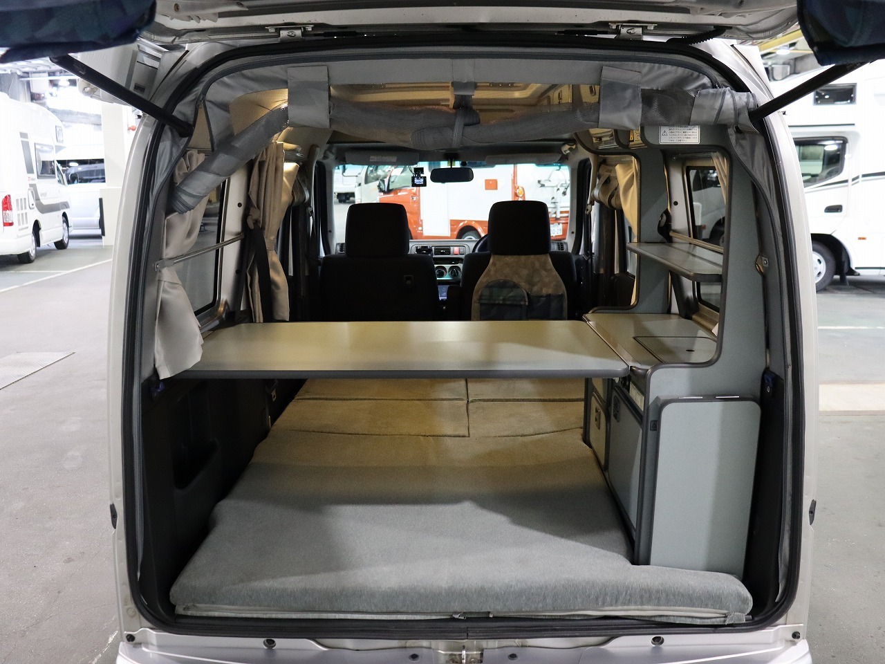 キャンピングカー 軽キャンパー ﾊﾞﾓｽ ﾎﾜｲﾄﾊｳｽ ﾏｲﾎﾞｯｸｽ 4WD　ｵｰﾆﾝｸﾞ