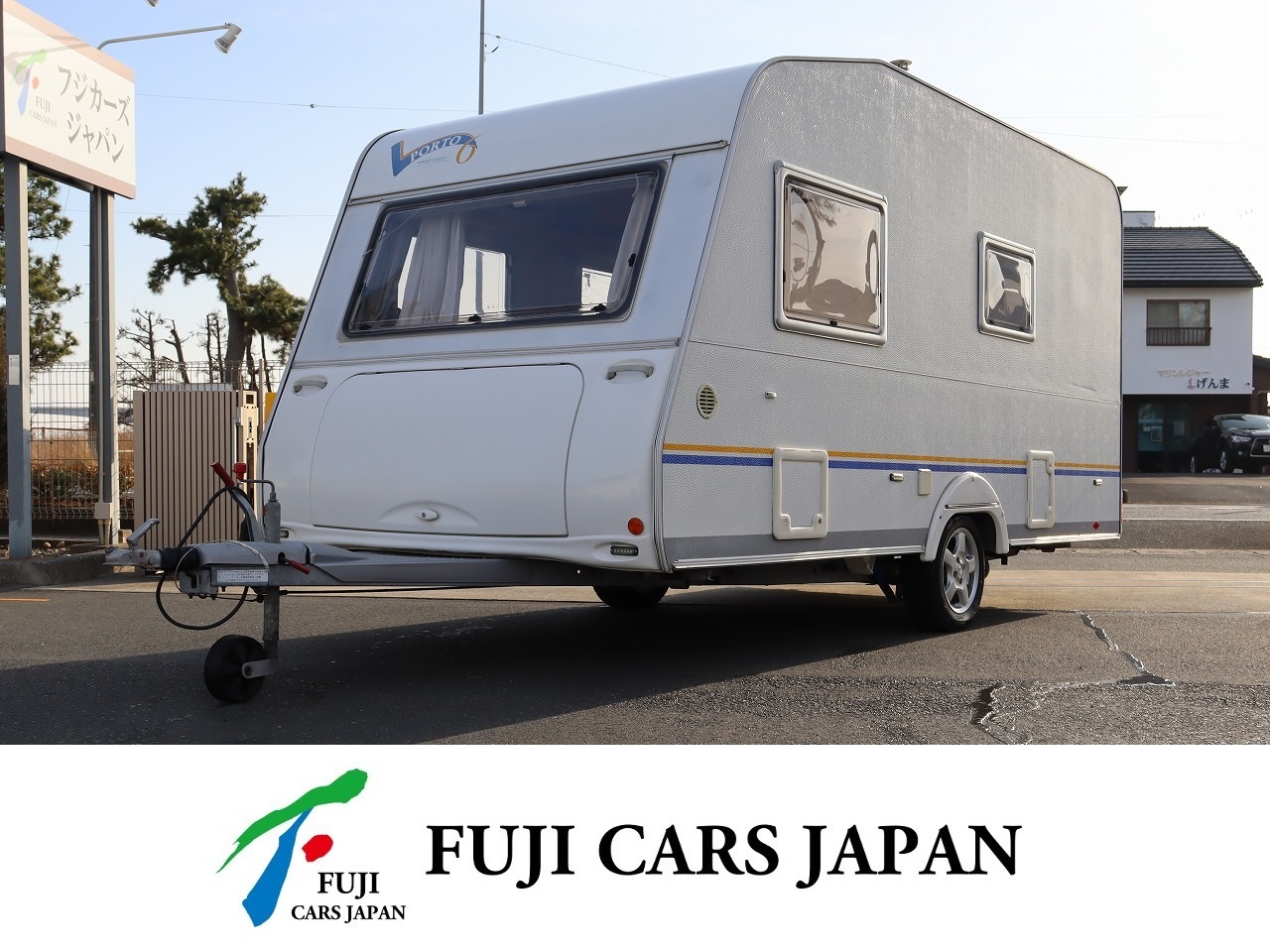 キャンピングカー トレーラー クナウス ポルト6 FFヒーター 牽引免許不要